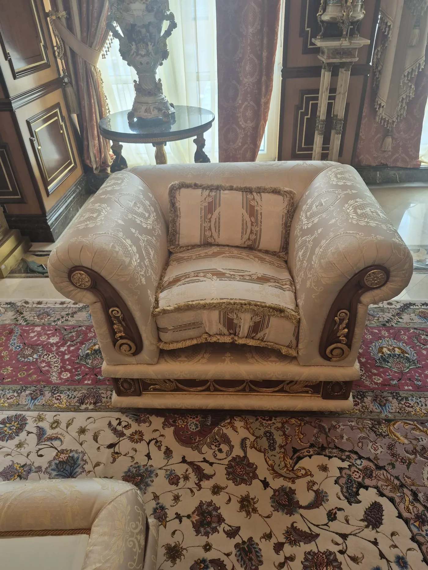 Same-day single item moving in Thornhill